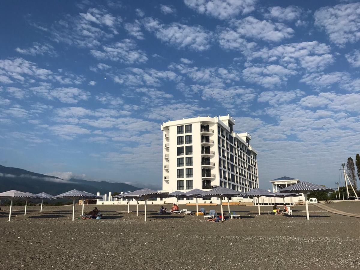 Hotel Paradise Beach Alakhadzi 外观 照片