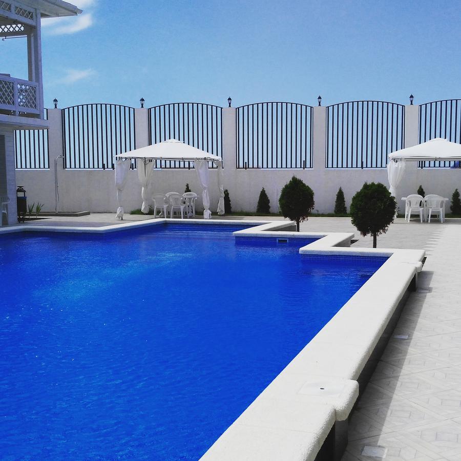 Hotel Paradise Beach Alakhadzi 外观 照片