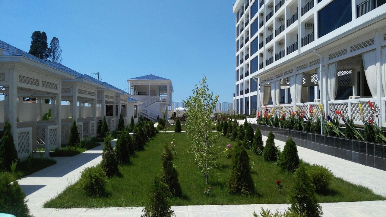 Hotel Paradise Beach Alakhadzi 外观 照片