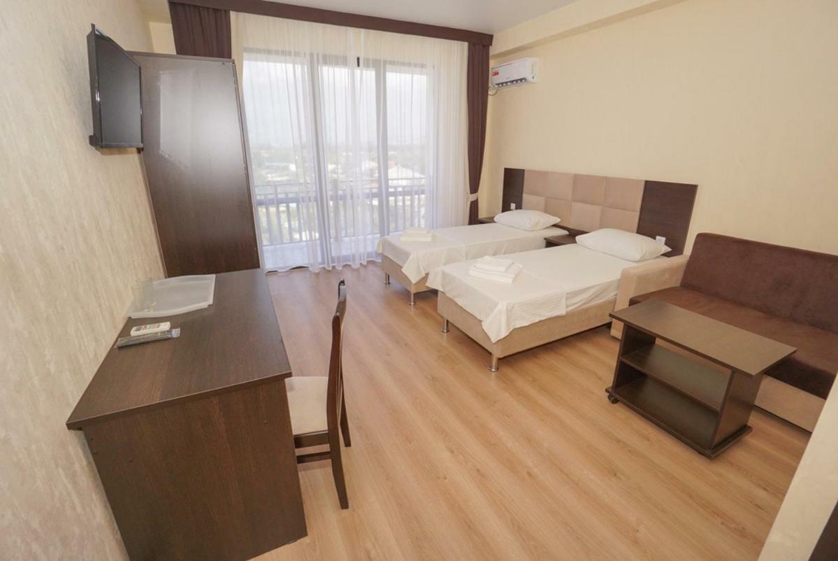 Hotel Paradise Beach Alakhadzi 外观 照片